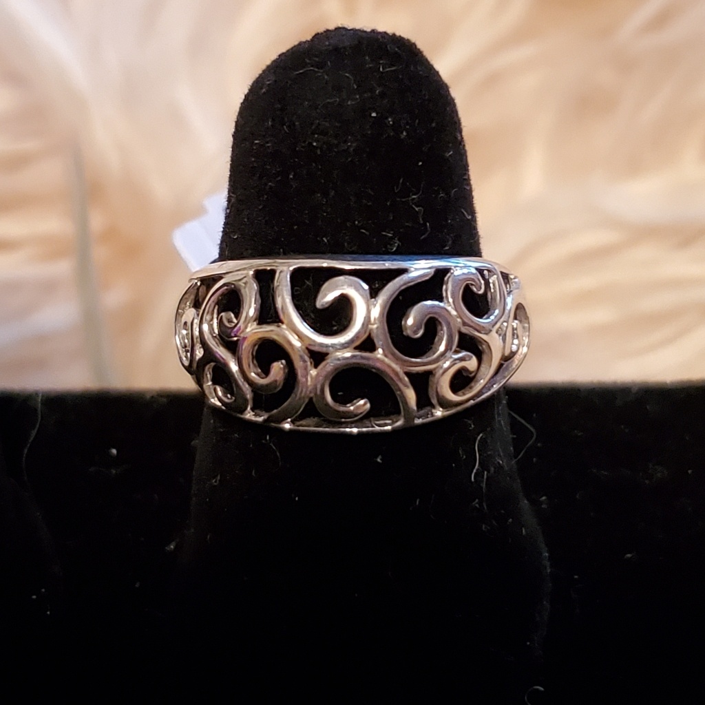 Premier Designs Cellini Ring Premier Designs Cellini Ring